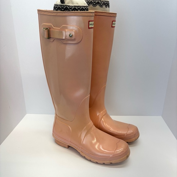 Hunter Shoes - Hunter Tall Rain Boots Pink Sand Glossy Wome Size 9 US